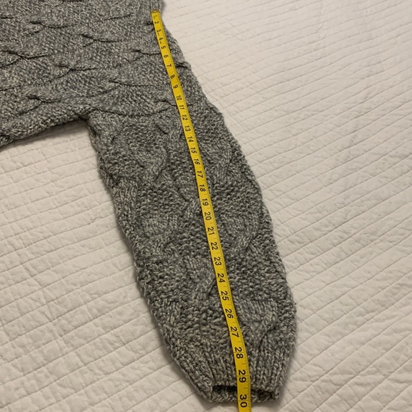 HANDKNIT wool fisherman cable knit sweater crew neck long sleeves grey size XL - Picture 9 of 9